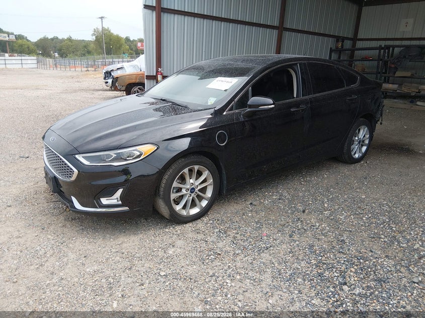 2019 Ford Fusion, Rear, IAAI, VIN 3FA6P0SU4KR111035 — photo 2