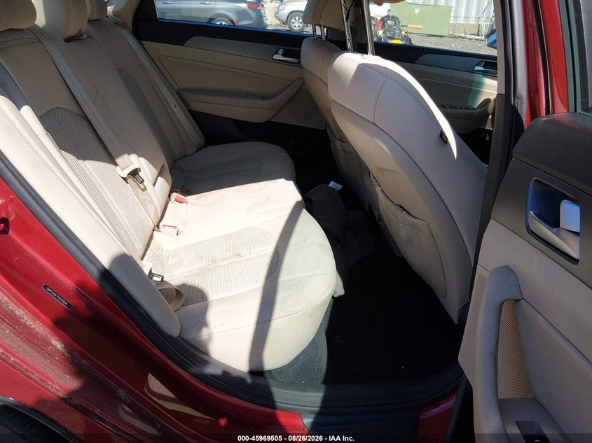 2015 HYUNDAI SONATA auction photo 8