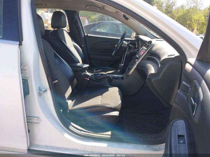 2014 CHEVROLET MALIBU auction photo 5