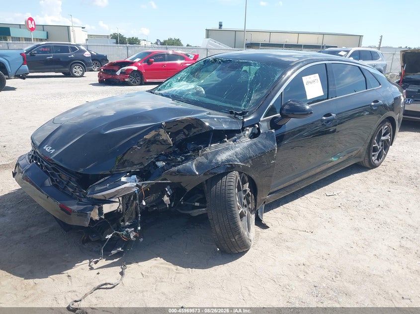 2026 Kia K5, Left Front, IAAI, VIN KNAG64J77T5503495 — photo 2