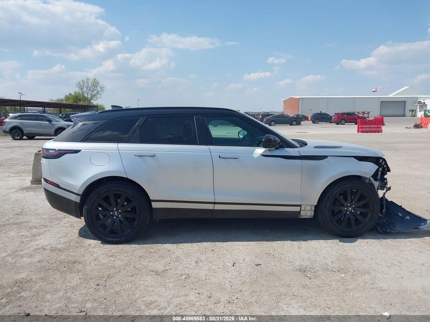 LAND ROVER RANGE ROVER VELAR - zdjęcie 14