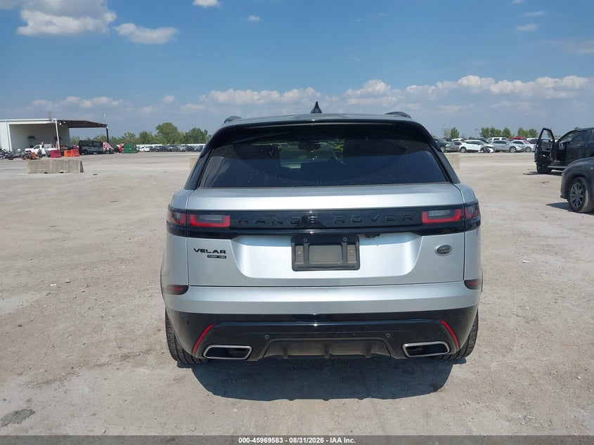LAND ROVER RANGE ROVER VELAR - zdjęcie 17