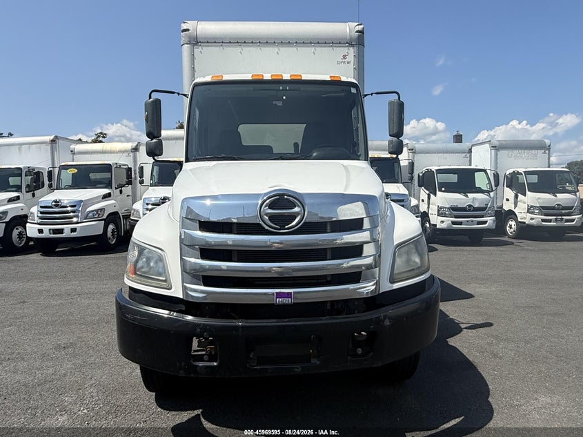 2019 HINO 338 BOX TRUCK auction photo 5