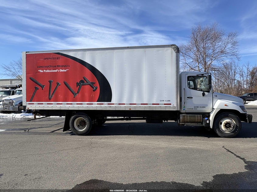 2019 HINO 338 BOX TRUCK auction photo 8
