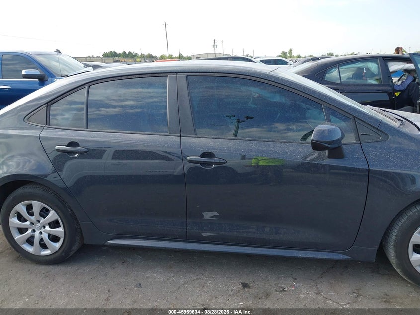 TOYOTA COROLLA - zdjęcie 13