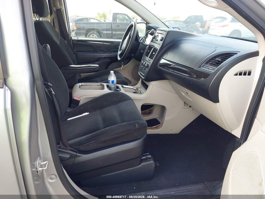 2016 DODGE GRAND CARAVAN auction photo 5