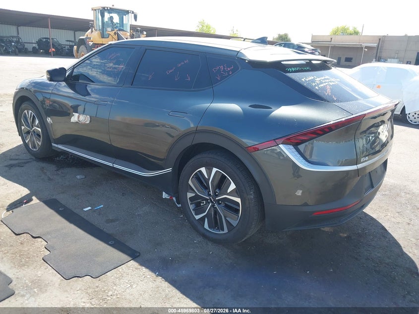 Vin: kndc34lb0r5200420, lot: 46469022, kia ev6 light 20243