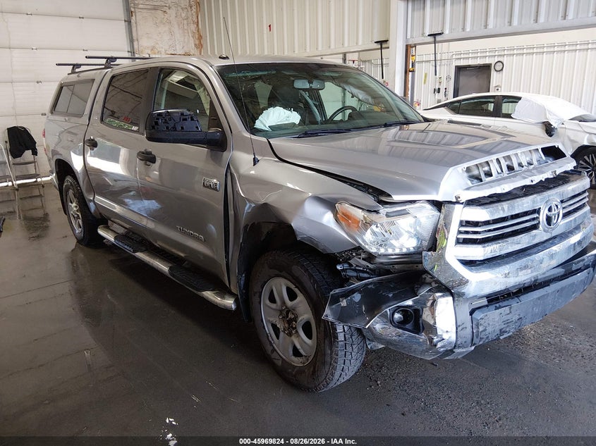TOYOTA TUNDRA - zdjęcie 1