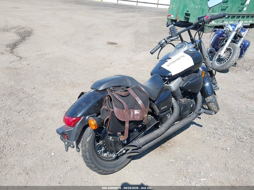HONDA VT750 2011