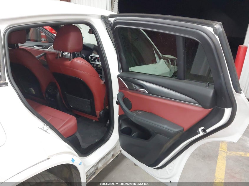 BMW X4 2022 VIN 5UX33DT02N9L51436