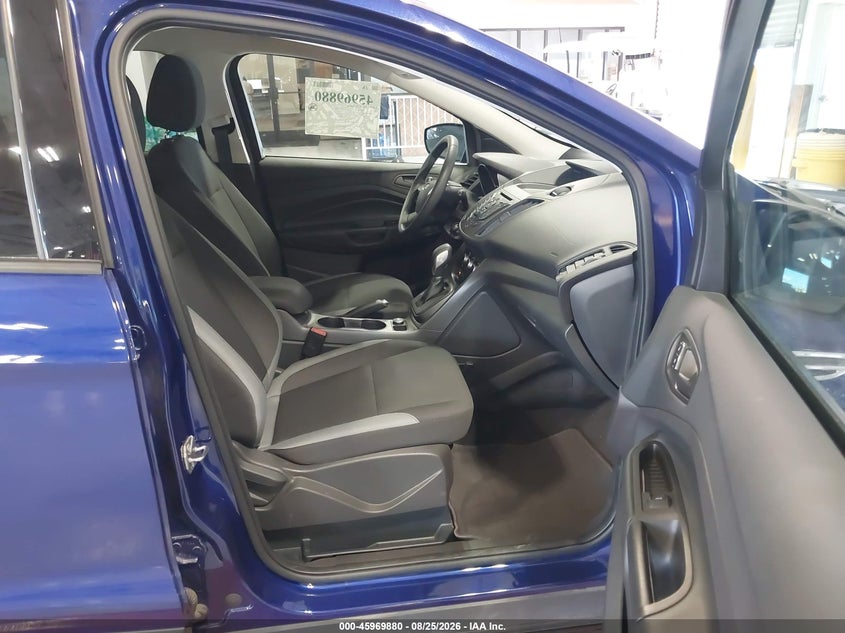 2016 FORD ESCAPE auction photo 5