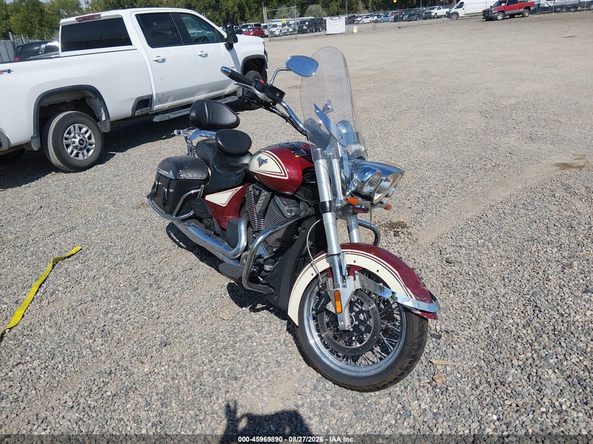 2013 Victory Motorcycles Cross Roads