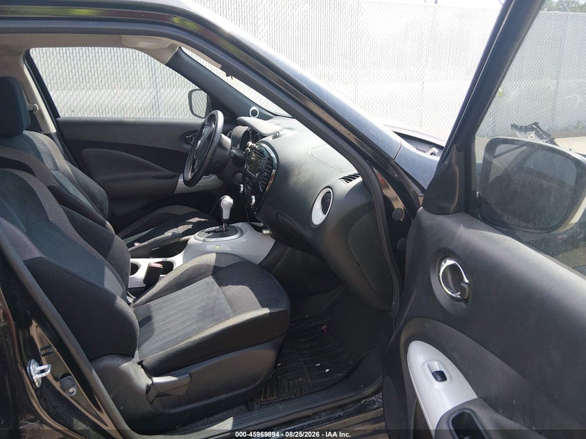 2017 NISSAN JUKE auction photo 5