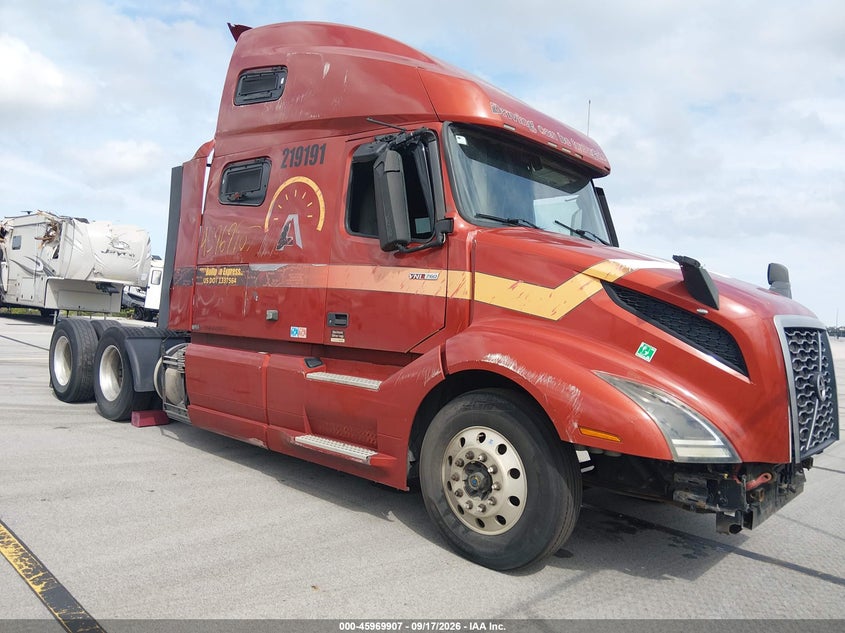 2019 VOLVO VNL