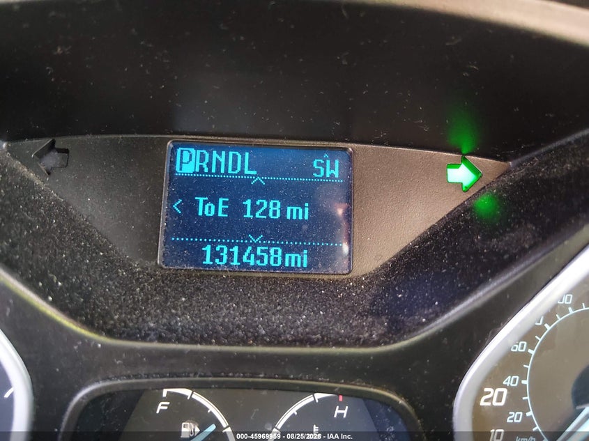 2012 FORD FOCUS SE · Фото 15