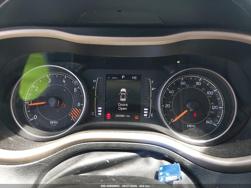 2015 JEEP CHEROKEE auction photo 7