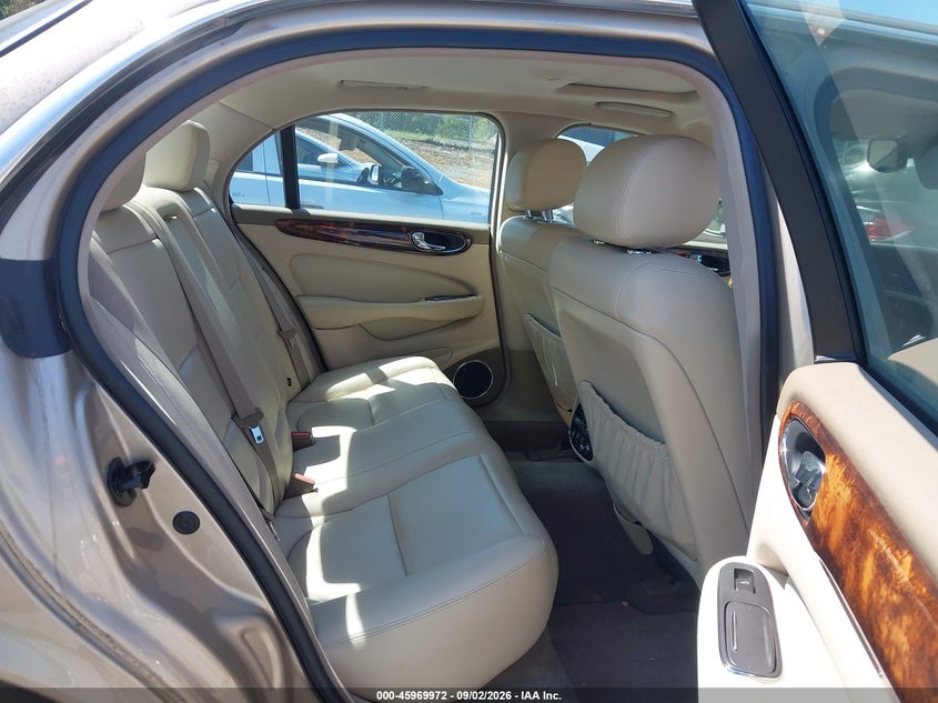 2004 JAGUAR XJ auction photo 8