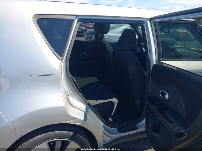 KIA SOUL 2015 VIN KNDJX3A56F7767119