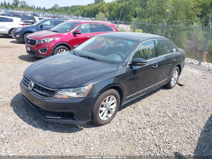 2017 VOLKSWAGEN PASSAT auction photo 2