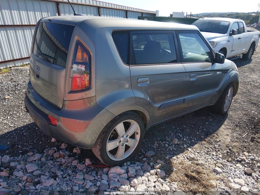 2010 KIA SOUL auction photo 4