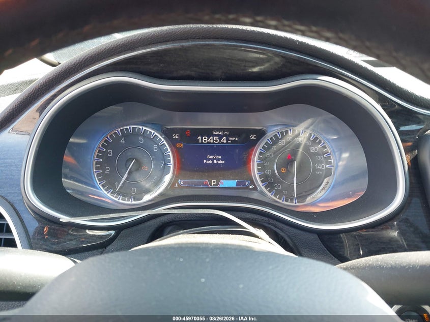 2015 CHRYSLER 200 auction photo 7