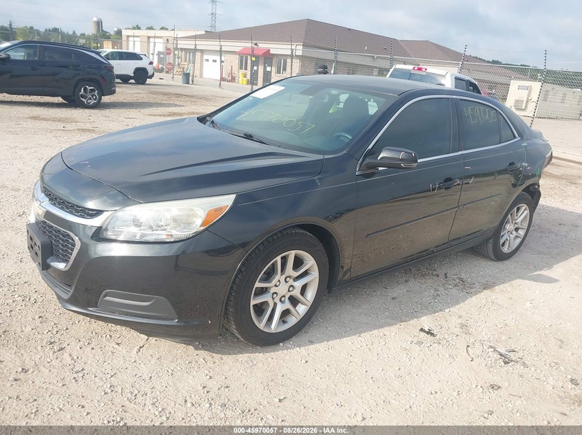 2015 Chevrolet Malibu, Rear, IAAI, VIN 1G11C5SL8FF102970 — photo 2
