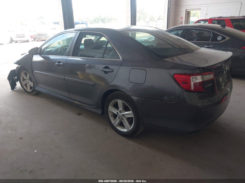 Vin: 4t1bf1fk0du670146, lot: 46469307, toyota camry se 20133