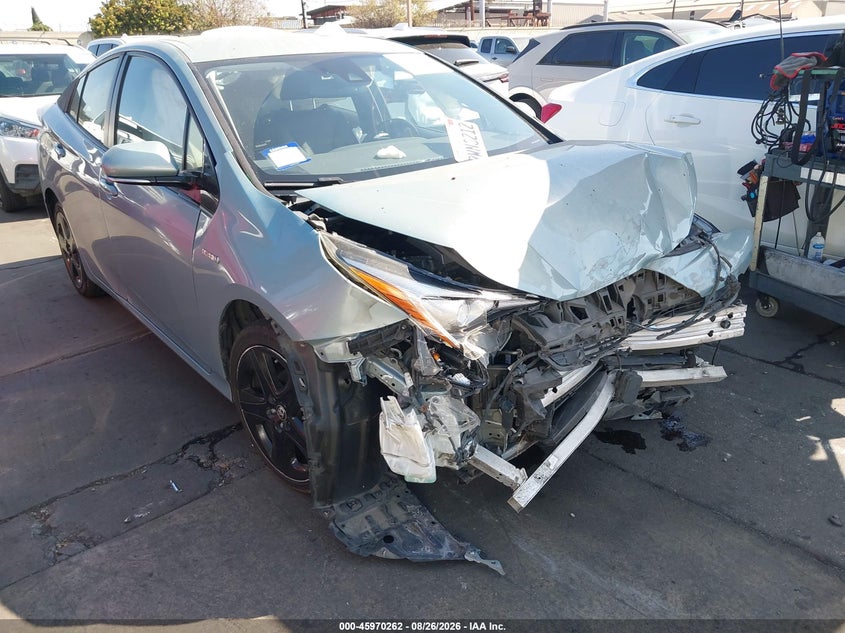 Vin: jtdkarfuxh3540244, lot: 46469481, toyota prius four touring 2017 img_1
