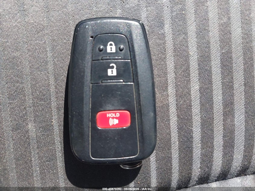 TOYOTA PRIUS - zdjęcie 11