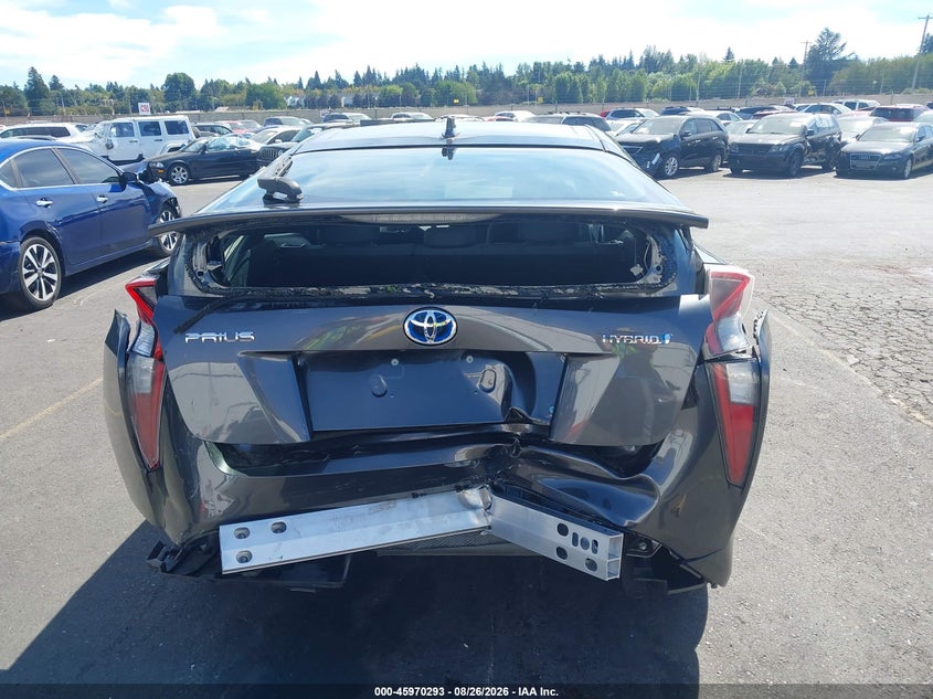 TOYOTA PRIUS - zdjęcie 17