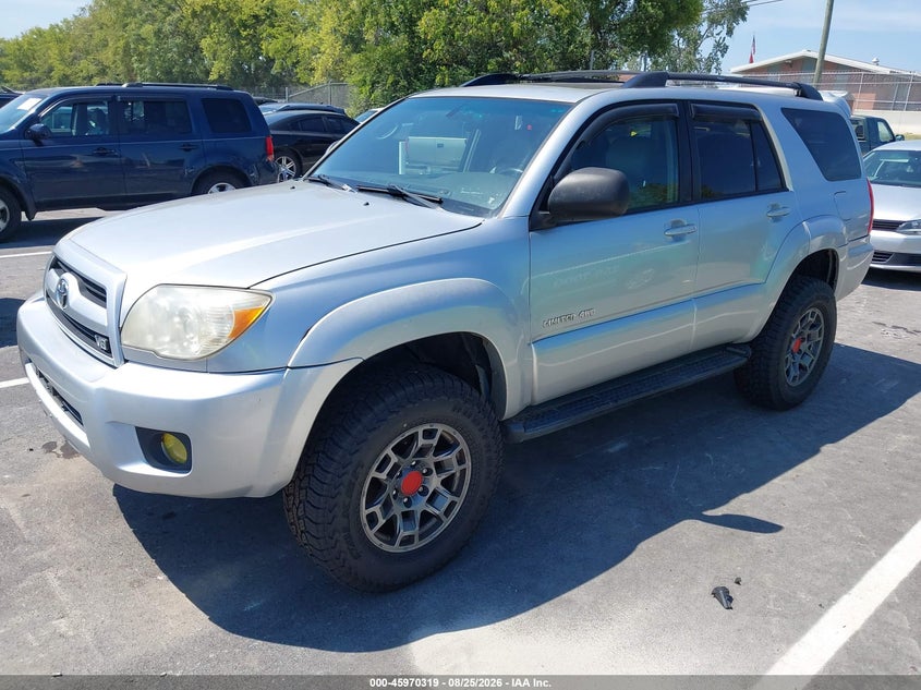 2006 TOYOTA 4RUNNER auction photo 2