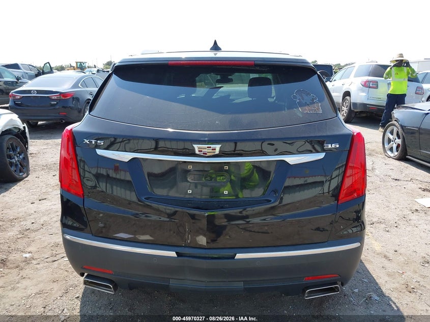 CADILLAC XT5 - zdjęcie 17