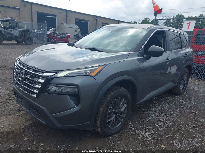 2024 Nissan Rogue, Front End, IAAI, VIN 5N1BT3AA7RC693763 — photo 2