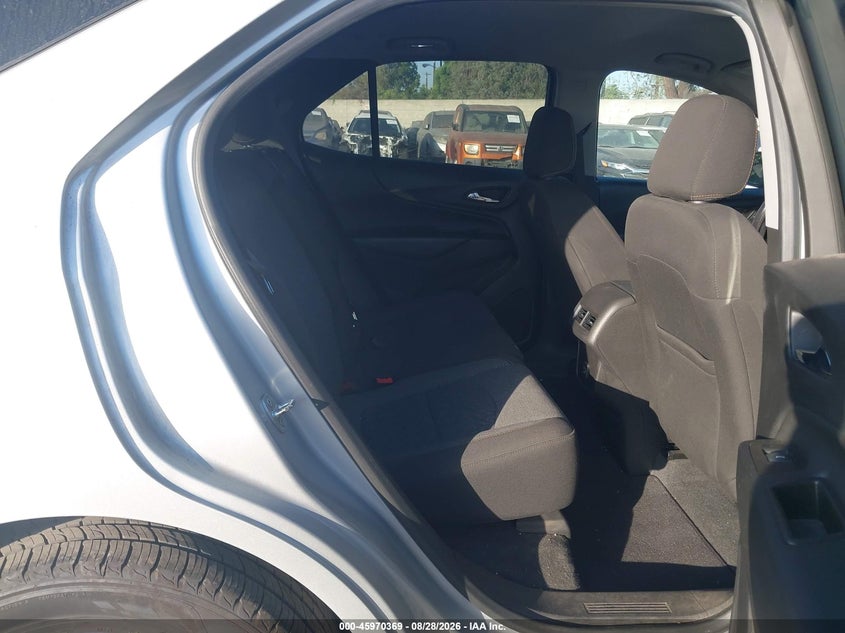 2022 CHEVROLET EQUINOX auction photo 8