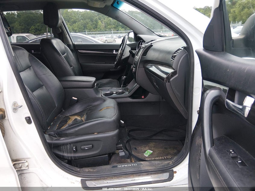 2012 KIA SORENTO auction photo 5