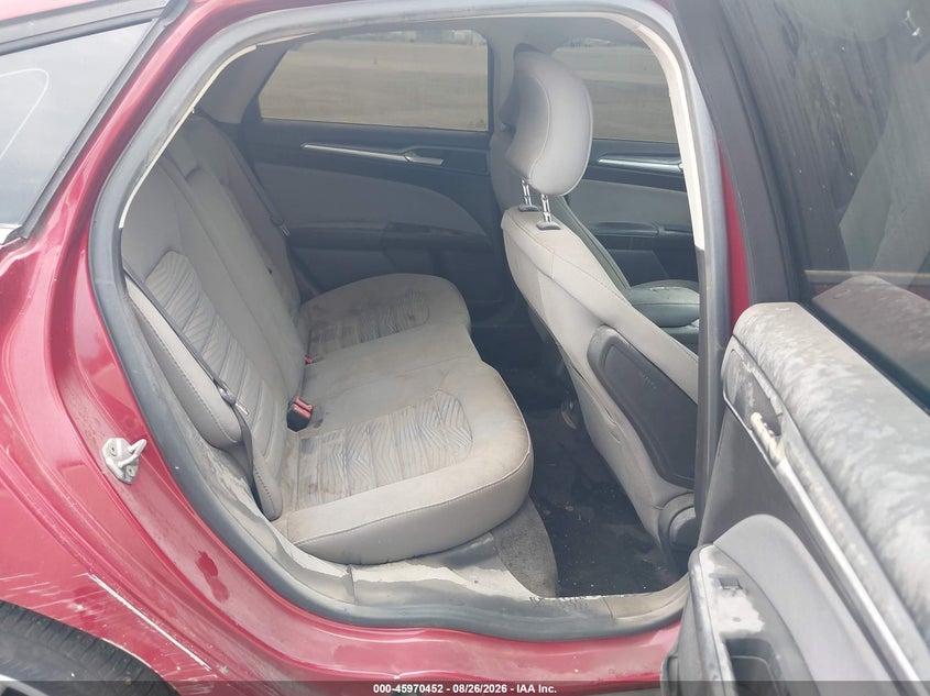 2016 FORD FUSION HYBRID auction photo 8