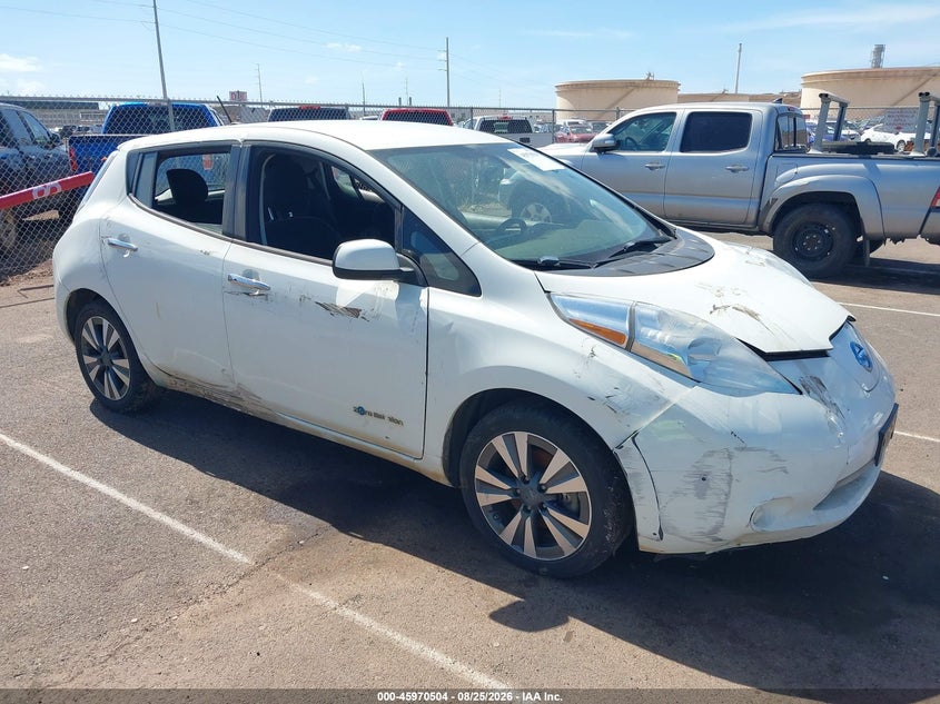 2017 NISSAN LEAF auction photo 1