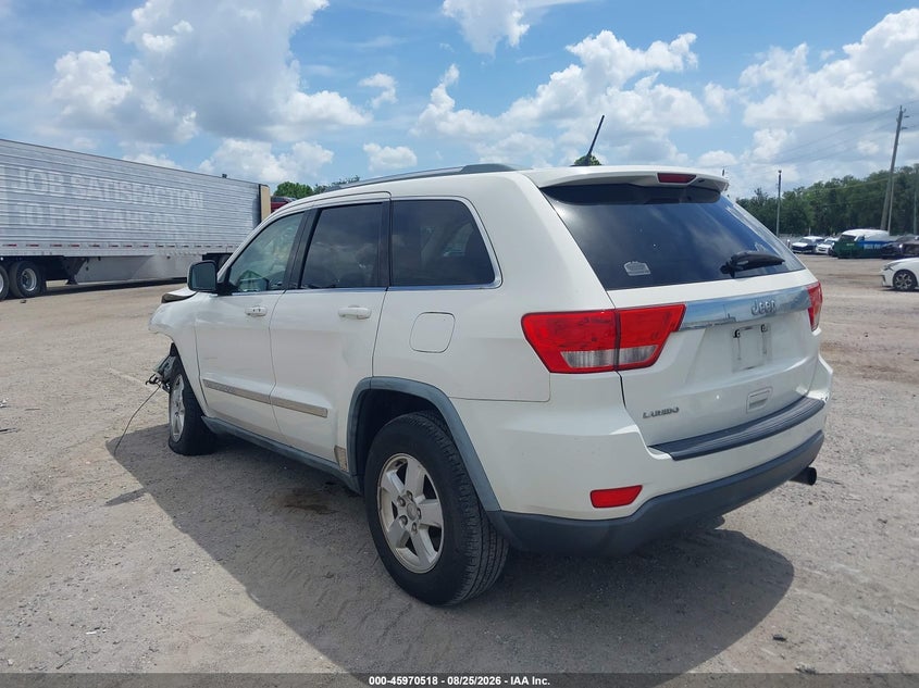 2011 JEEP GRAND CHEROKEE auction photo 3