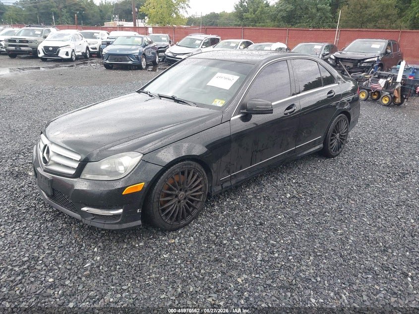 2013 MERCEDES-BENZ C 300 auction photo 2