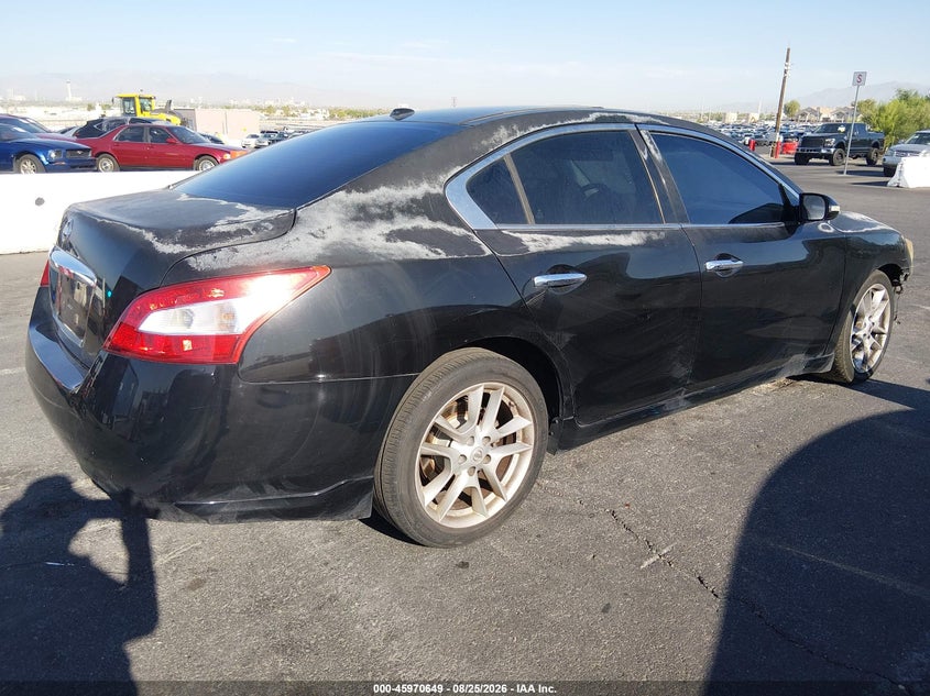 2010 NISSAN MAXIMA auction photo 4
