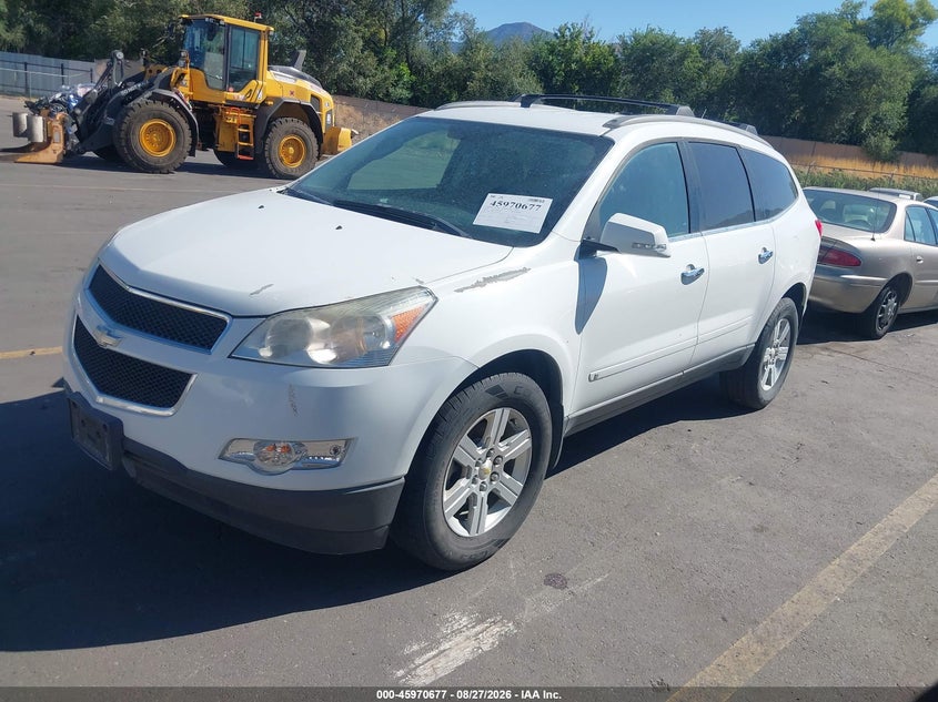 2010 CHEVROLET TRAVERSE auction photo 2