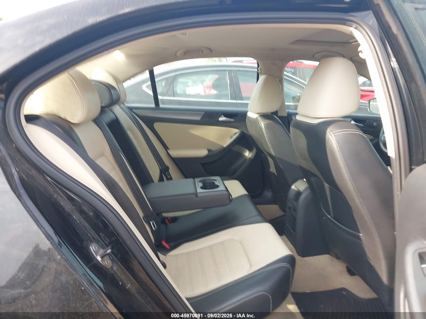 2014 VOLKSWAGEN JETTA auction photo 8