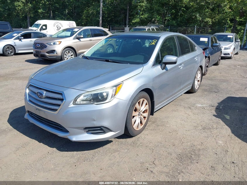2015 SUBARU LEGACY auction photo 2
