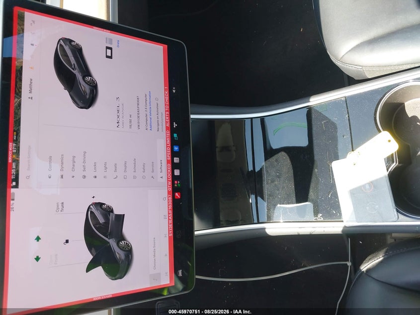 TESLA MODEL 3 - zdjęcie 11