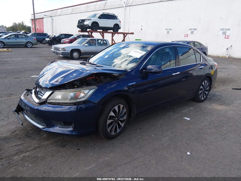 2014 Honda Accord, Right Front, IAAI, VIN 1HGCR6F58EA010979 — photo 2