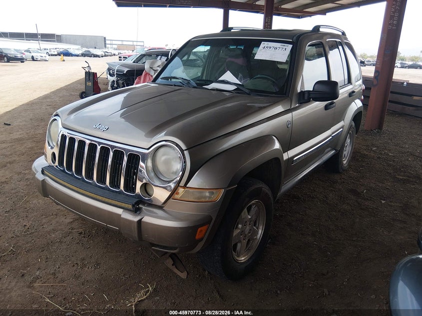 2005 JEEP LIBERTY auction photo 2