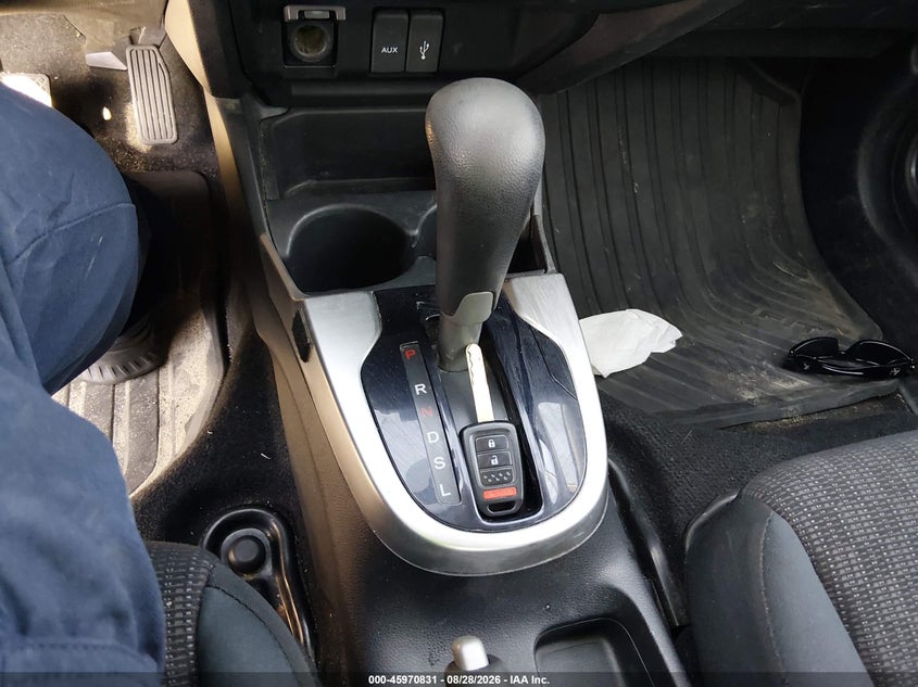 HONDA FIT 2015 VIN 3HGGK5H53FM714332