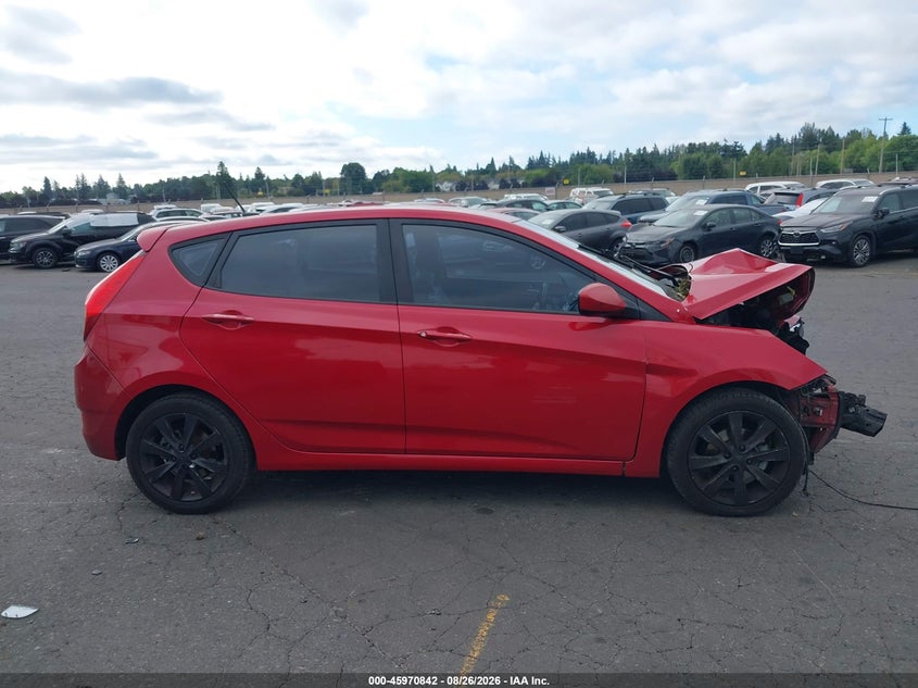 2012 HYUNDAI ACCENT SE · Фото 14
