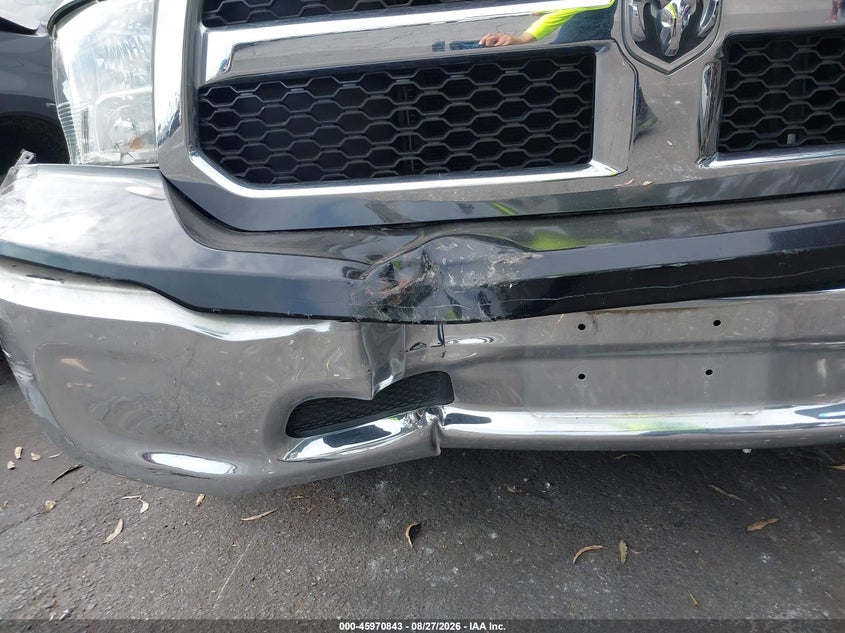 2013 RAM 1500 auction photo 6
