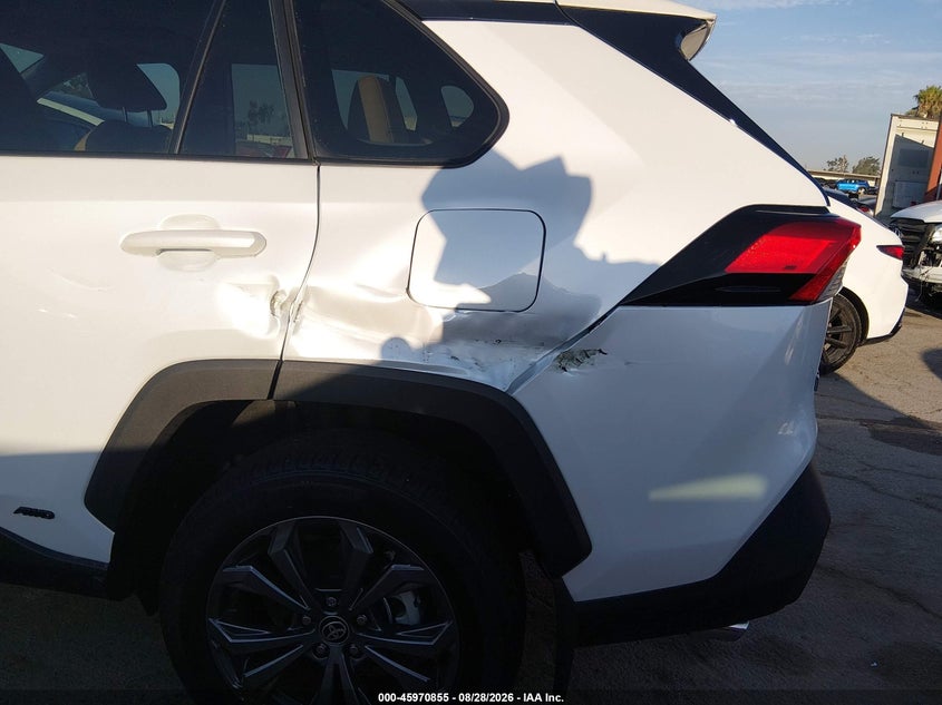 TOYOTA RAV4 HYBRID - zdjęcie 18
